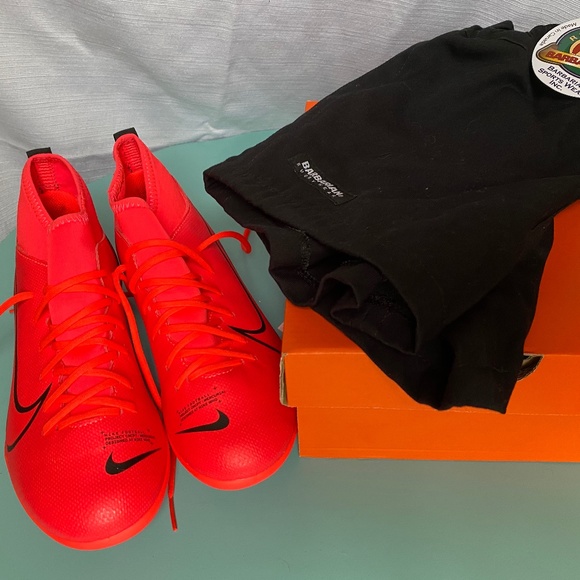 Ladies/girls rugby shorts and cleats brand new never worn - Picture 1 of 5